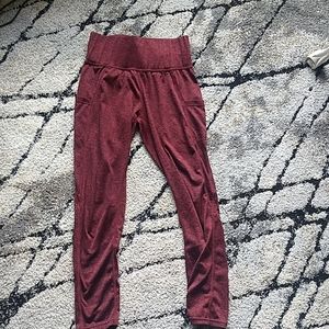 maroon leggings